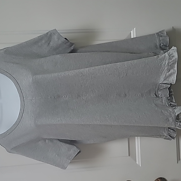#30 Gray Marle Ruffle T-Shirt Top - Picture 6 of 11